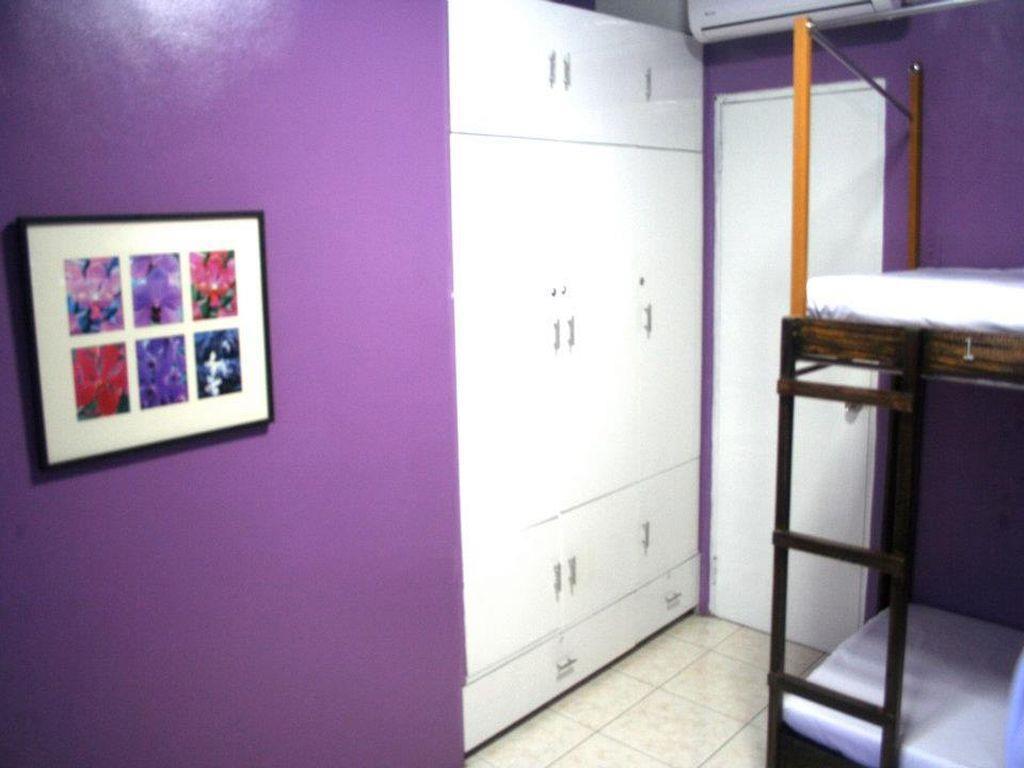 1 River Central Hostel Makati City Екстериор снимка